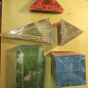 Colorful Magnetic Building Tiles